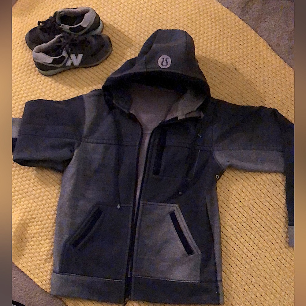 Selling this Great Lululemon zip up.extra warm.Tons of zippers! Pairs with a lot